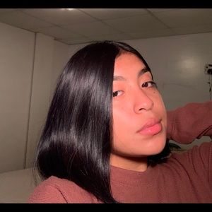 Meet your Posher, Cynthia